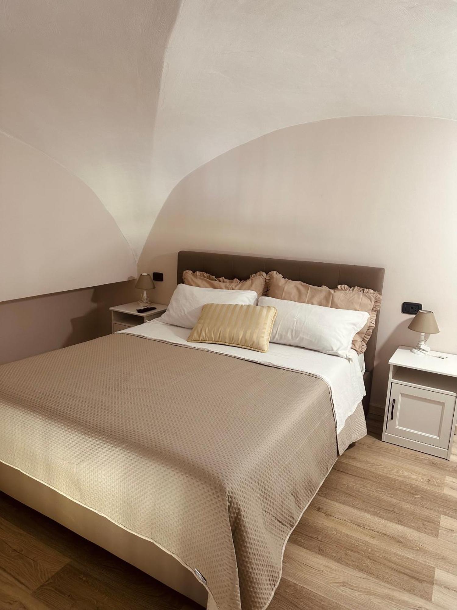 Bed & Breakfast Casa Historical Center Napoli